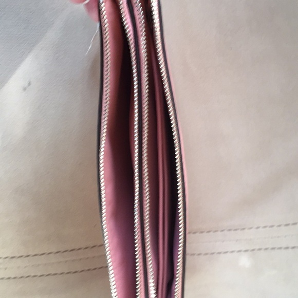 Coach nwt leather wallet/wristlet - Picture 3 of 5